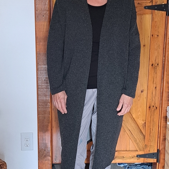 Light Weight Coatigan - Picture 2 of 8